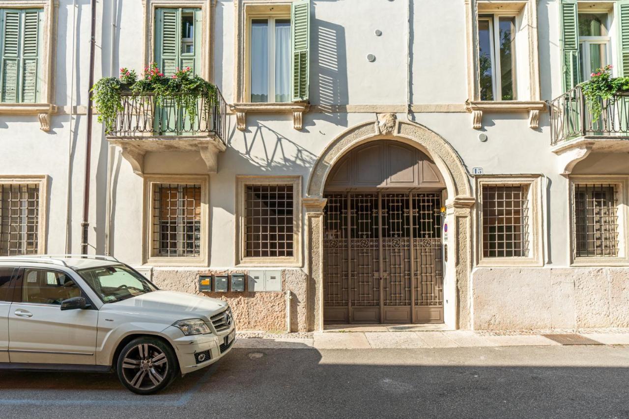 Domus Verona - Residenza Merici Εξωτερικό φωτογραφία