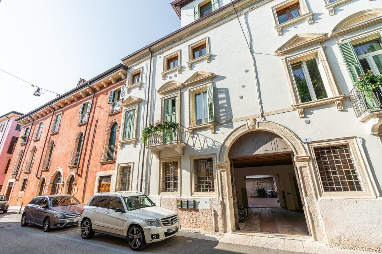 Domus Verona - Residenza Merici Εξωτερικό φωτογραφία